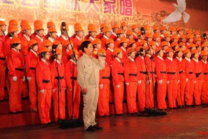 中国重汽发盈喜 预计年度净利同比增长200%至240%